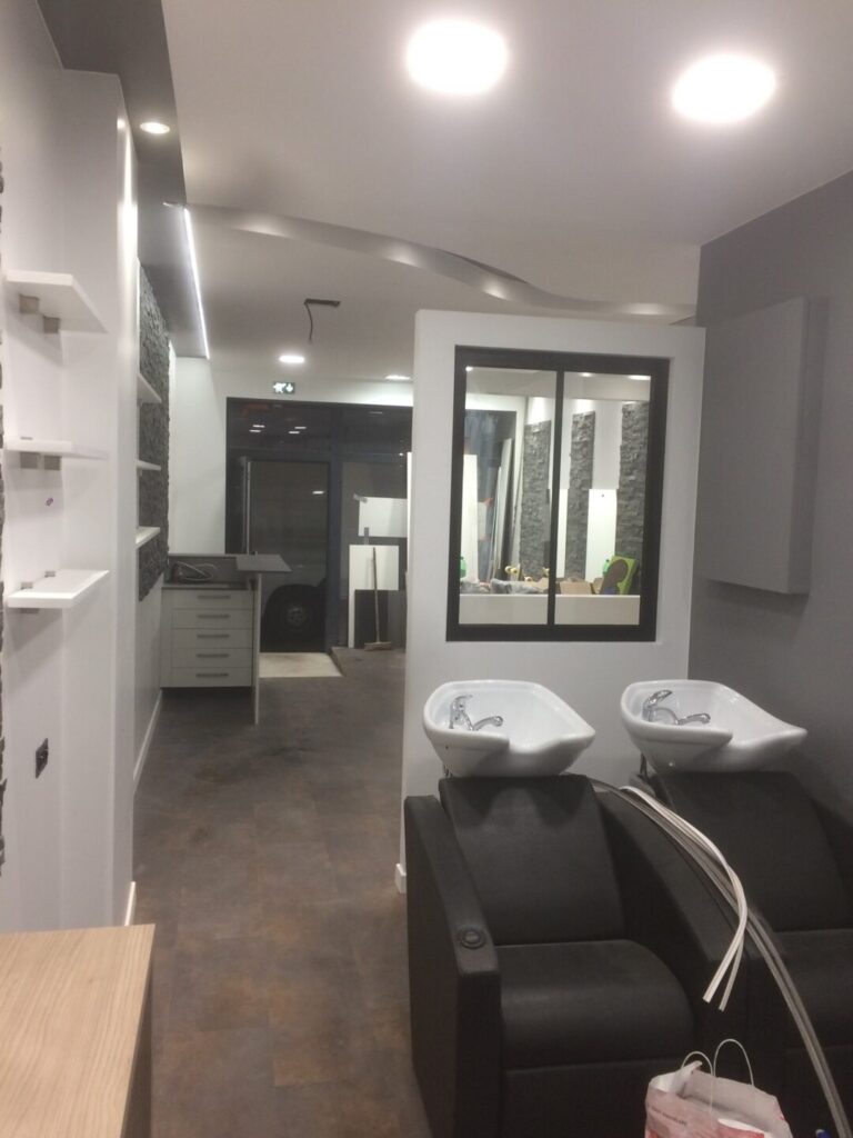 renovation complete salon de coiffure brest -